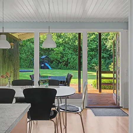 Hasti - 700m From The Sea By Interhome Tranekær